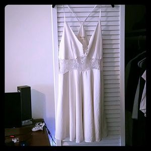 Beautiful winter white A lane short dress.